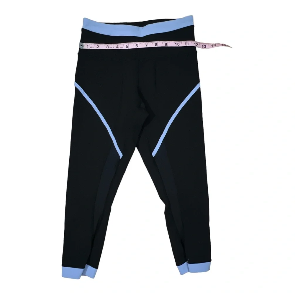 LULULEMON‎ ATHLETICA capri legging size 4 F1-30